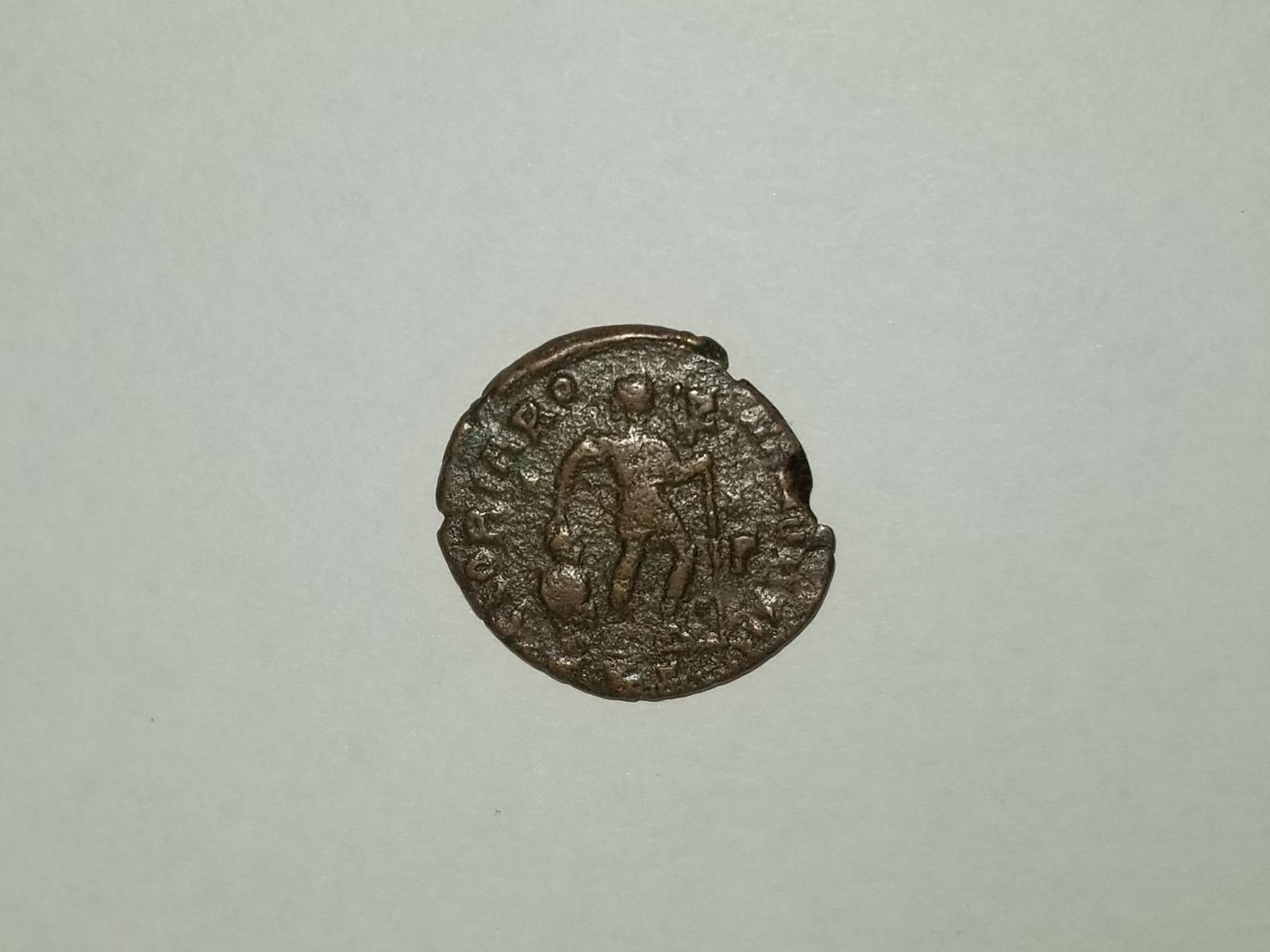 Valens (Ae3) - GLORIA ROMANORVM (364 - 368 CE)
